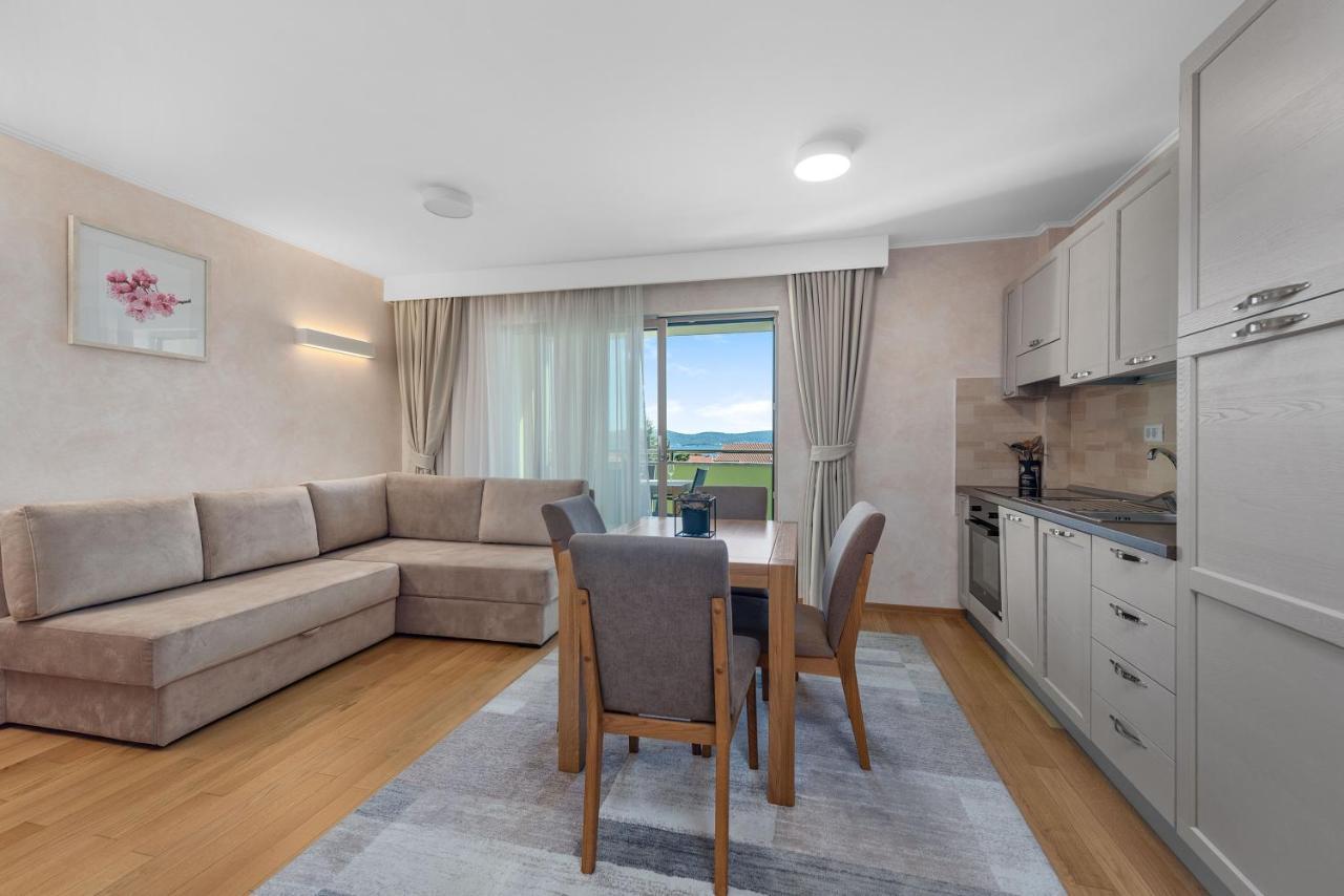 Apartmani Rubinic トゥラニ エクステリア 写真